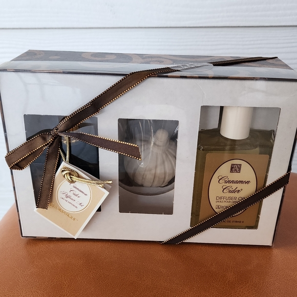 Aromatique cinnamon cider diffuser set - Picture 7 of 7